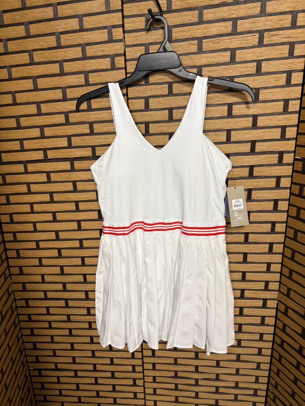 Avia White Pleated Tennis Dress With Built In Shorts Size XL